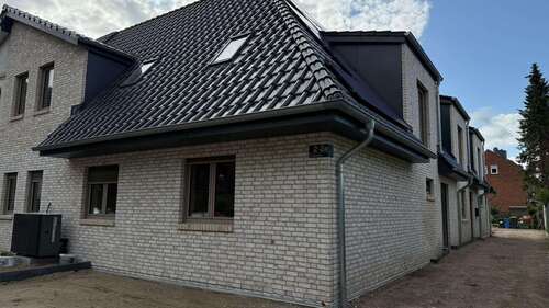 Foto - Wohnung zum Mieten in Neumünster 1.500,00 € 100 m²