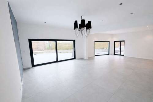 Foto - Haus zum Mieten in Hamburg 2.800,00 € 140 m²