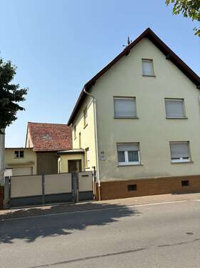 Foto - Haus zum Kaufen in Florstadt 299.000,00 € 134 m²