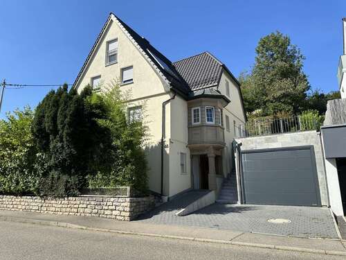 Foto - Haus zum Mieten in Waiblingen Beinstein 2.680,00 € 233 m²