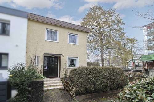 Foto - Haus zum Kaufen in Leinfelden-Echterdingen 499.000,00 € 110.82 m²