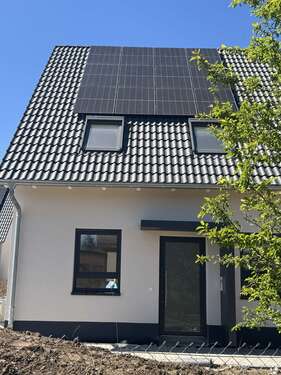 Foto - Haus zum Mieten in Halle (Saale) 1.390,00 € 115 m²