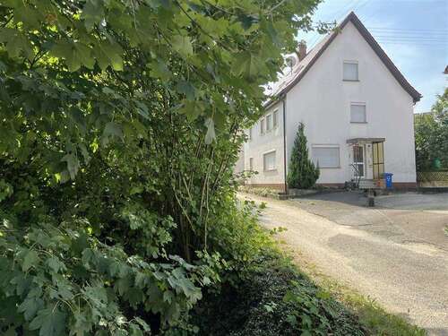 Foto - Haus zum Kaufen in Schwäbisch Gmünd 275.000,00 € 189 m²