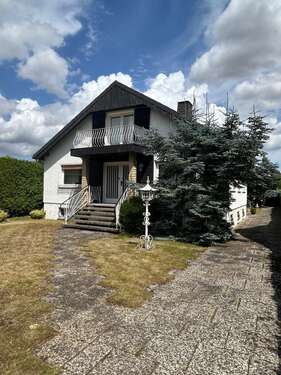 Foto - Haus zum Kaufen in Gronau (Leine) 180.000,00 € 132 m²