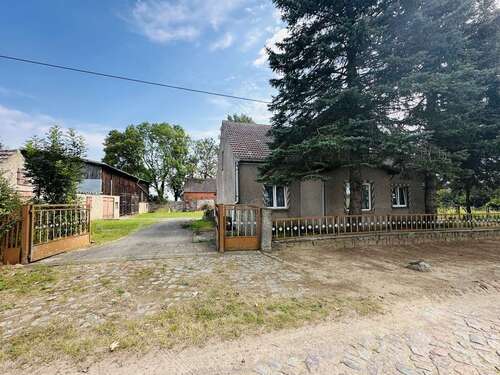 Foto - Haus zum Kaufen in Uckerland Trebenow 149.900,00 € 165 m²