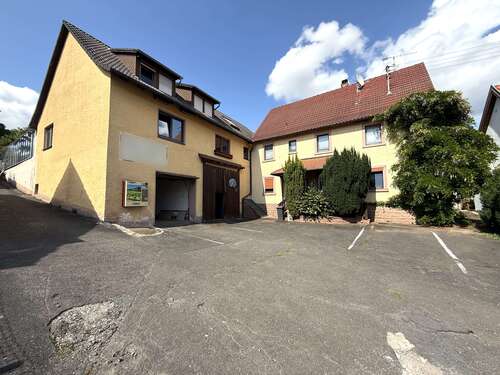 Foto - Haus zum Kaufen in Wertheim 279.000,00 € 227 m²