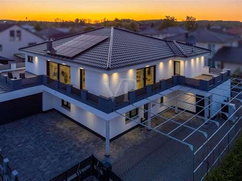 Foto - Haus zum Kaufen in Berkheim 1.550.000,00 € 336.2 m²