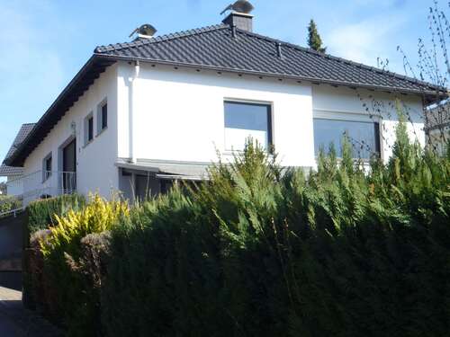 Foto - Haus zum Kaufen in Neu-Anspach 649.000,00 € 144 m²