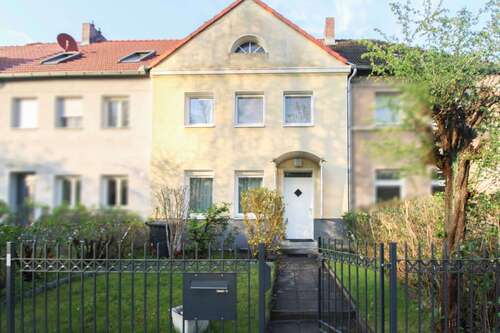 Foto - Haus zum Kaufen in Berlin 449.000,00 € 100 m²