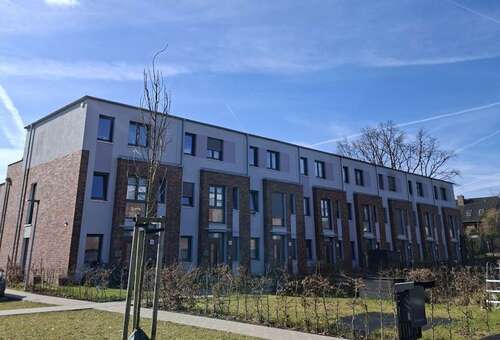 Foto - Haus zum Mieten in Glinde 1.800,00 € 135 m²