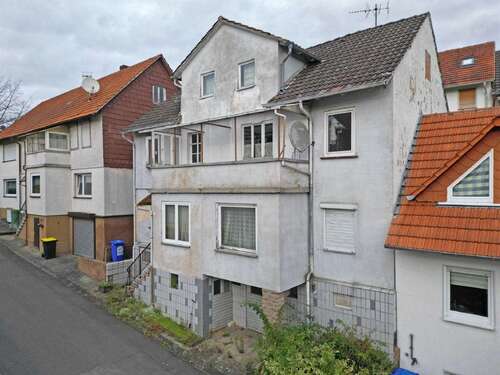 Foto - Haus zum Kaufen in Körle 58.000,00 € 160 m²