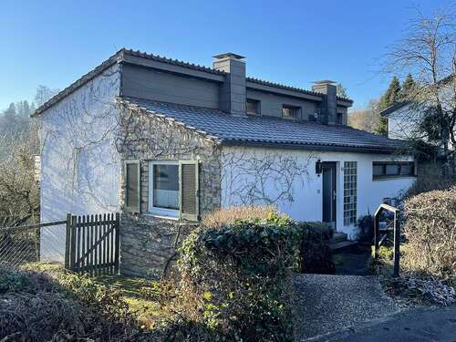 Foto - Haus zum Kaufen in Leinfelden-Echterdingen 730.000,00 € 120 m²