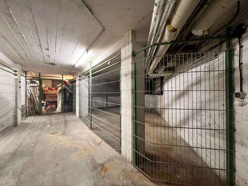 Foto - Halle in Köln 120,00 € 17 m² - 120,00 EUR Kaltmiete, ca.  17,00 m²