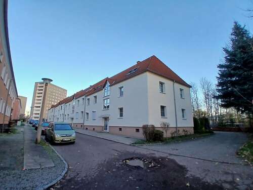 Foto - Wohnung zum Mieten in Halle (Saale) 450,00 € 55.75 m²