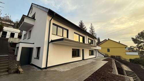 Foto - Wohnung zum Mieten in Stuttgart 3.000,00 € 220 m²