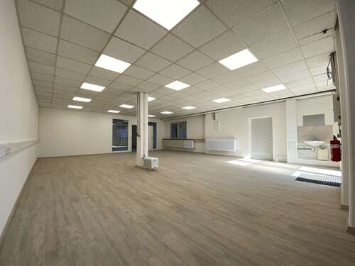 Foto - Büro in Seelze 1.350,00 € 146.75 m²