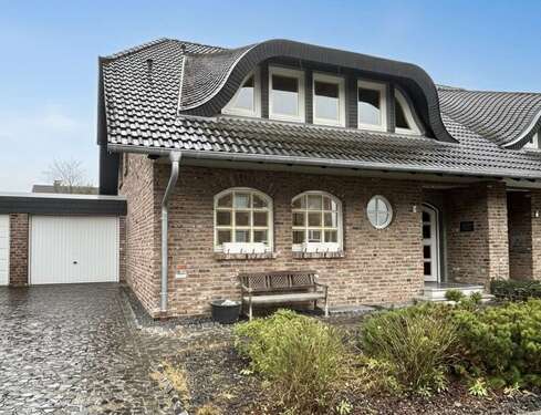 Foto - Haus zum Mieten in Eschweiler 1.750,00 € 150 m²