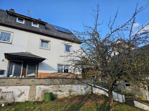 Foto - Haus zum Kaufen in Sonnefeld 125.000,00 € 120 m²