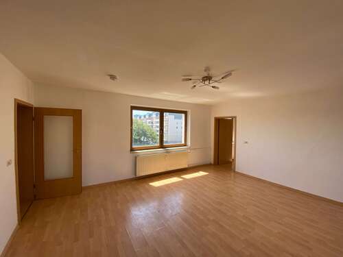 Foto - Wohnung zum Mieten in Plauen 289,00 € 74 m²
