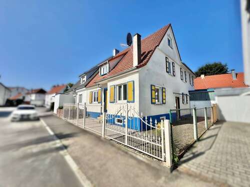 Foto - Haus zum Kaufen in Pfullingen 379.000,00 € 143.4 m²