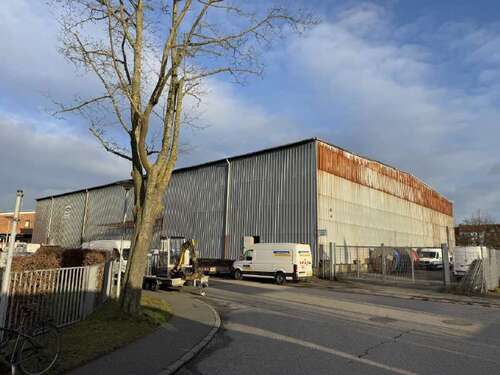 Foto - Halle in Lübeck 4.800,00 € 1190 m²