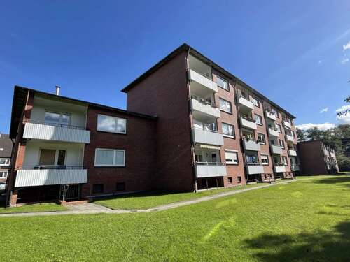 Foto - Wohnung zum Kaufen in Wilhelmshaven 72.000,00 € 64.98 m²