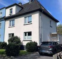 Haus zum Kaufen in Gelsenkirchen Buer 435.000,00 € 218 m² - Gelsenkirchen / Buer