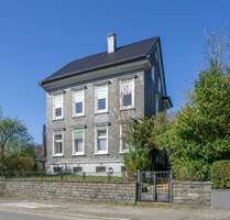 Haus zum Kaufen in Remscheid 339.000,00 € 242.65 m²