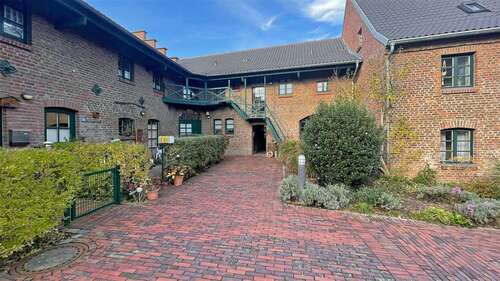 Foto - Haus zum Kaufen in Grevenbroich 369.000,00 € 110 m²