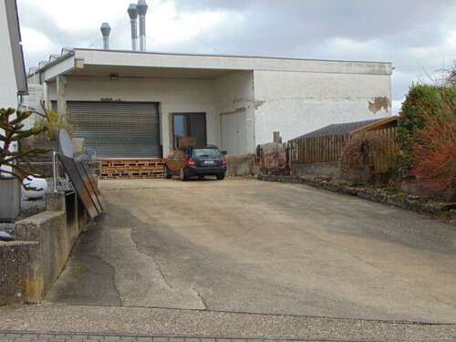 Foto - Halle in Lieg 1.050,00 € 420 m²