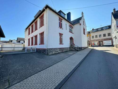 Foto - Büro in Boppard 1.850,00 € 369 m²