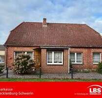 Haus zum Kaufen in Karenz 145.000,00 € 160 m²