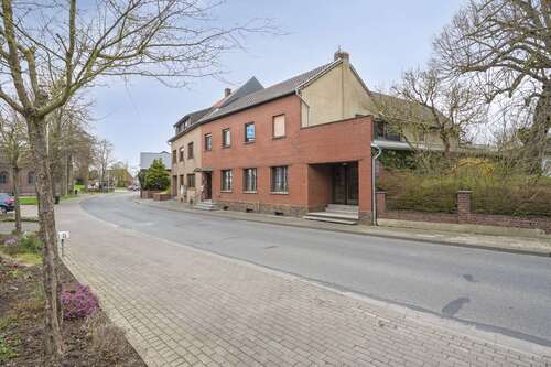 Foto - Haus zum Kaufen in Heinsberg Scheifendahl 289.800,00 € 302.19 m²