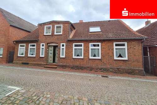 Foto - Haus zum Kaufen in Meldorf 299.000,00 € 150.66 m²