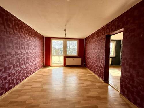 Foto - Wohnung zum Mieten in Plauen 242,37 € 46.52 m²