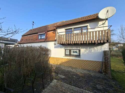 Foto - Haus zum Kaufen in Giengen an der Brenz Burgberg 155.000,00 € 91.31 m²