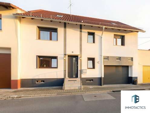 Foto - Haus zum Kaufen in Rüdesheim 429.000,00 € 186 m²
