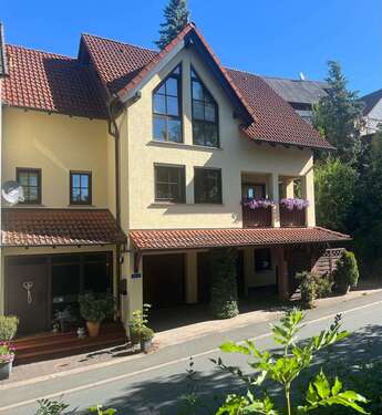Foto - Haus zum Kaufen in Staufenberg 519.000,00 € 232 m²