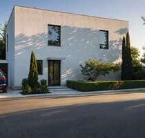Haus zum Kaufen in Oberursel 1.299.500,00 € 160 m²