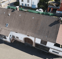Haus zum Kaufen in Sankt Julian 99.000,00 € 162 m²