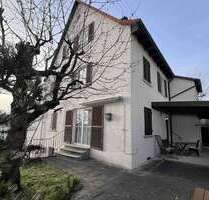 Haus zum Kaufen in Plochingen 1.150.000,00 € 303 m²