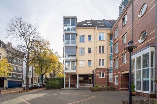Foto - Wohnung zum Kaufen in Düsseldorf 235.000,00 € 79 m²