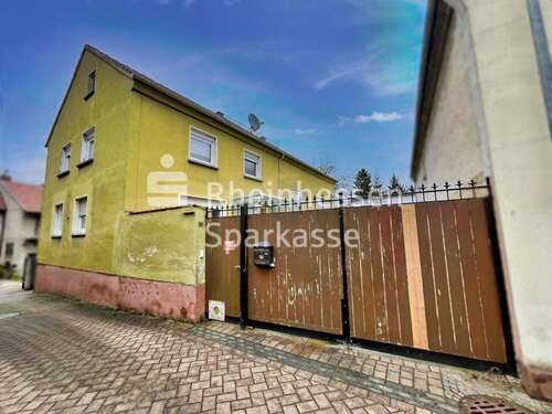 Foto - Haus zum Kaufen in Freimersheim 220.000,00 € 146 m²