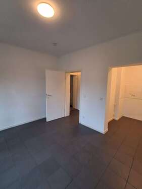 Foto - Wohnung zum Mieten in Krefeld 320,00 € 24.15 m²