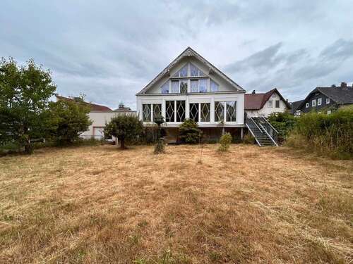 Foto - Haus zum Kaufen in Neustadt 299.000,00 € 400 m²