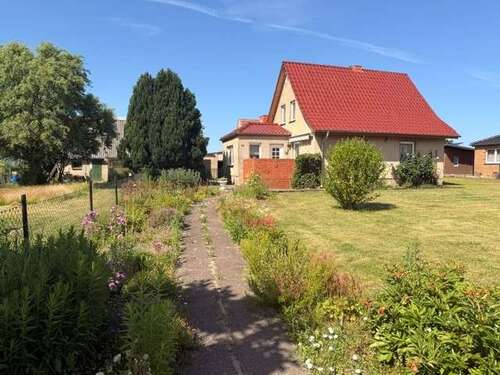 Foto - Haus zum Kaufen in Groß Rünz 165.000,00 € 100 m²