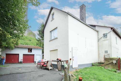 Foto - Haus zum Kaufen in Greifenstein 139.000,00 € 191 m²