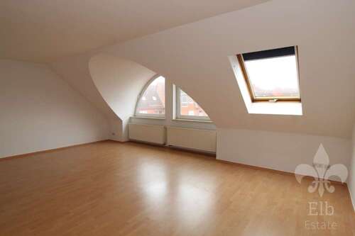 Foto - Wohnung zum Mieten in Hermsdorf 467,00 € 69.8 m²