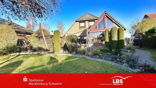 Foto - Haus zum Kaufen in Lübstorf 429.000,00 € 160 m²