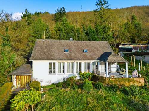 Foto - Haus zum Kaufen in Nassau 349.000,00 € 189 m²